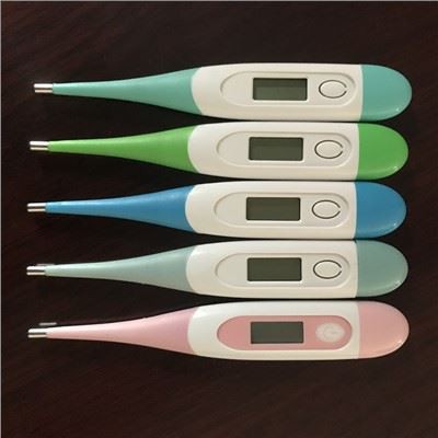 Skaitmeninis termometras su karščiavimo signalizacija